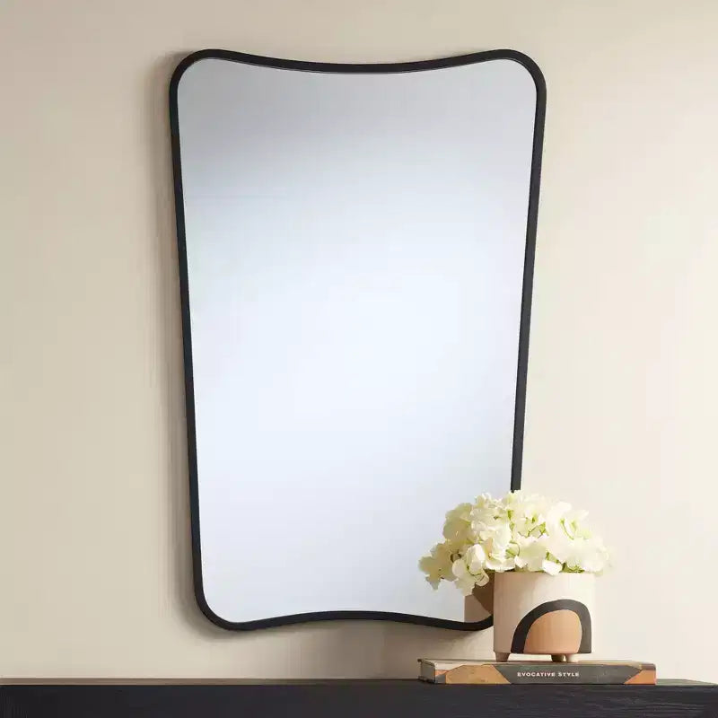 Set di 2 specchi da parete in metallo nero, 22 x 34 pollici